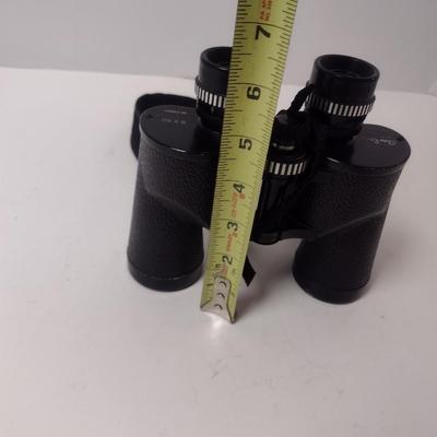Bino-Lux 8x40 Field Glasses with the David Sibley Field Guide to Bird Watching in North America