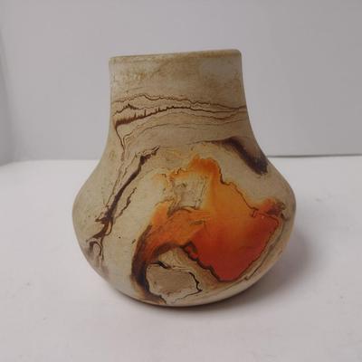Nemadji Pottery Native American Swirl Design Short Neck Vase Moose Lake, MN