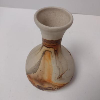 Nemadji Pottery Native American Swirl Design Tapered Neck Vase Moose Lake, MN