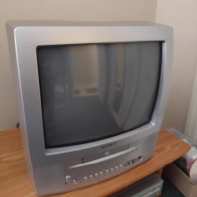 Toshiba 14" TV and DVD Player Combo