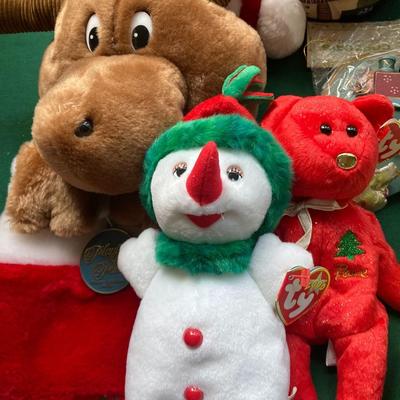 Sale Photo Thumbnail #170: Stocking, Beanie Baby, Ornaments, Jar w/light