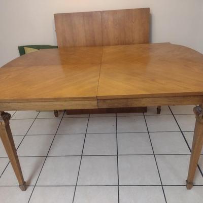 Vintage Dining Room Table with Two Inserts and Protective Pad