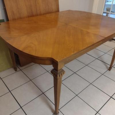 Vintage Dining Room Table with Two Inserts and Protective Pad