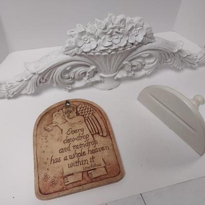 Set of Three Patio Porch Wall Decor Items