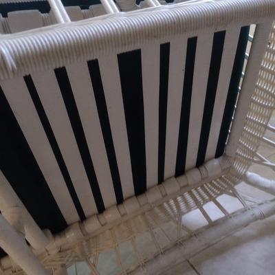 Faux Wicker Weave Chaise Lounge with Cushions