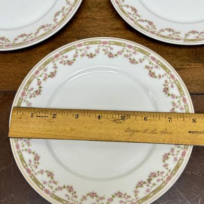 Sale Photo Thumbnail #414: In very good condition.