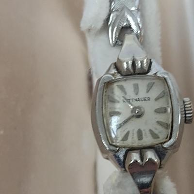 Vintage Wittnauer Woman's Manual Wind Wristwatch with Original Box
