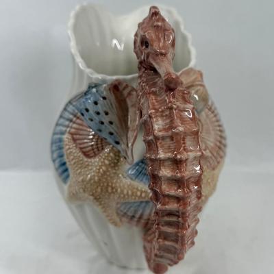 Sale Photo Thumbnail #535: In very good condition.