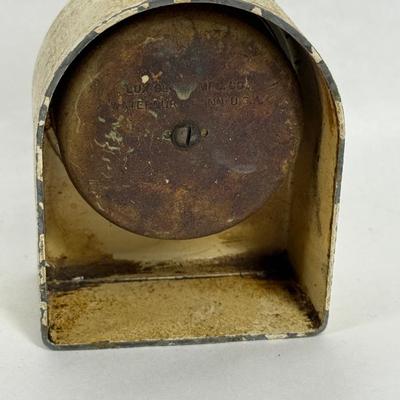 Sale Photo Thumbnail #538: Metal mechanical timer.  Heavy wear, chipped paint and smudges. Tested, works as expected.