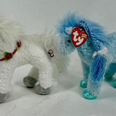 Sale Photo Thumbnail #547: In like new condition.