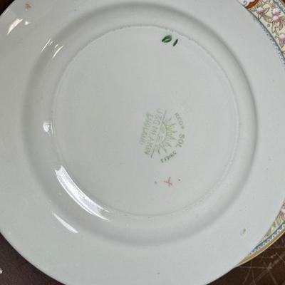 Sale Photo Thumbnail #553: In very good condition.