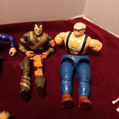 1988 C.O.P.S. 'n Crooks BY HASBRO (Please read description)