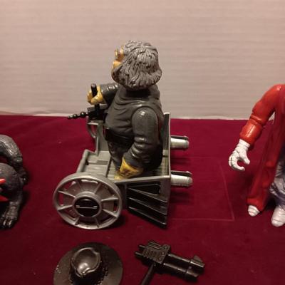 1980'S "OUTLAW SCUZZ" AND HIS "SCUZZ BUCKET", THUNDERCATS "MA-MUTT" AND "MUMM-RA"