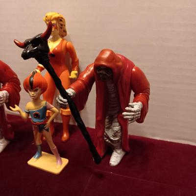2 "MUMM-RAS", THUNDERCATS "WILYKIT" AND "CHEETARA" FROM 1980'S