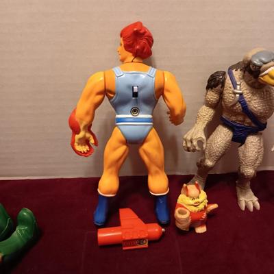 1980'S THUNDERCATS "TUSKA WARRIOR", "VULTUREMAN" AND "LION-O" WITH "SNARF"