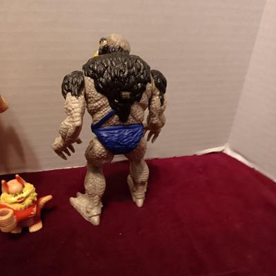 1980'S THUNDERCATS "TUSKA WARRIOR", "VULTUREMAN" AND "LION-O" WITH "SNARF"