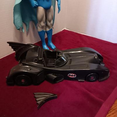 1989 BATMOBILE AND 1988 BATMAN