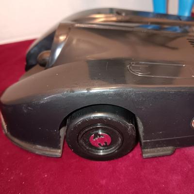 1989 BATMOBILE AND 1988 BATMAN