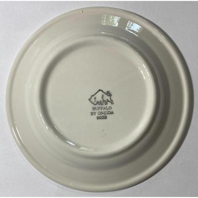 Oneida Buffalo China V Canteen Service 4 Plates (902B) & 2 Saucers (906A) USO