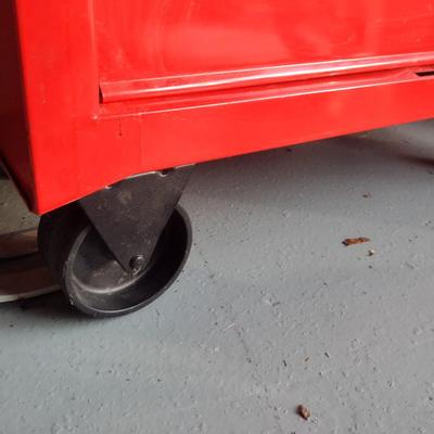 Craftsman Four Drawer Tool Chest on Casters with Key