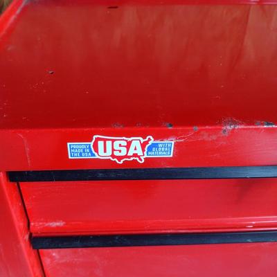 Craftsman Four Drawer Tool Chest on Casters with Key