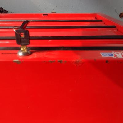 Craftsman Four Drawer Tool Chest on Casters with Key