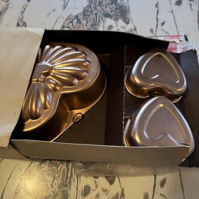 Vintage Cookie Cutters, Molds and More