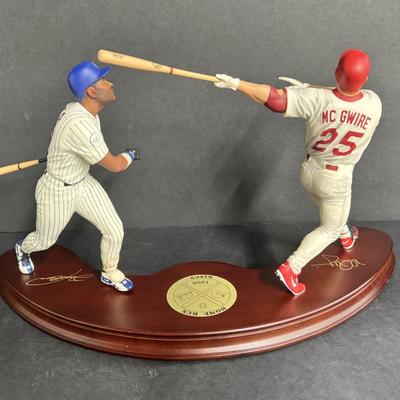 Danbury Mint - Mark McGwire & Sammy Sosa