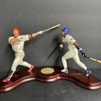 Danbury Mint - Mark McGwire & Sammy Sosa
