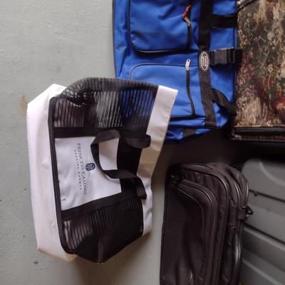 Luggage and Carry Bags- Samsonite, Atlantic, etc.