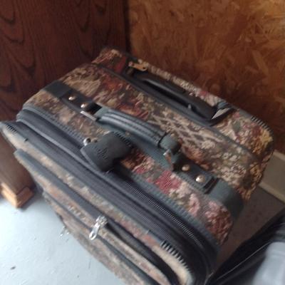 Luggage and Carry Bags- Samsonite, Atlantic, etc.