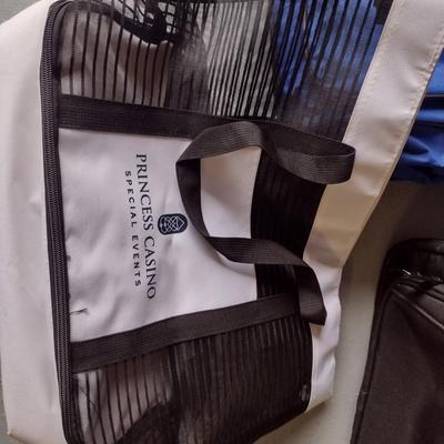 Luggage and Carry Bags- Samsonite, Atlantic, etc.