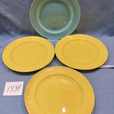 Vintage Franciscan Plates