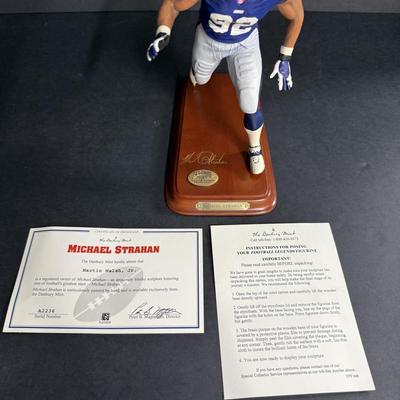 Danbury Mint - Michael Strahan Figurine