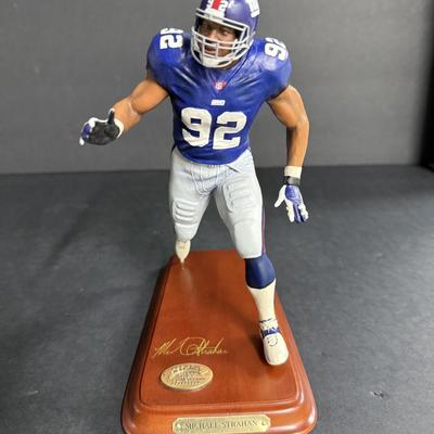 Danbury Mint - Michael Strahan Figurine