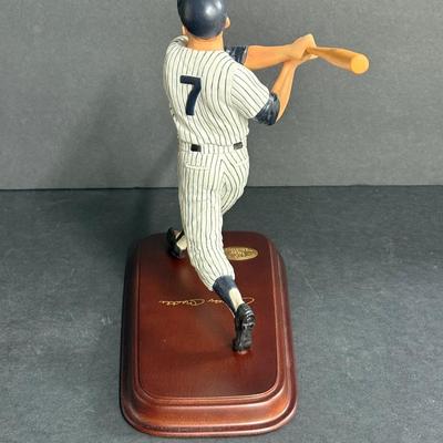 Danbury Mint - Mickey Mantle Figurine
