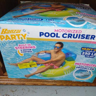 Motorized Pool Float