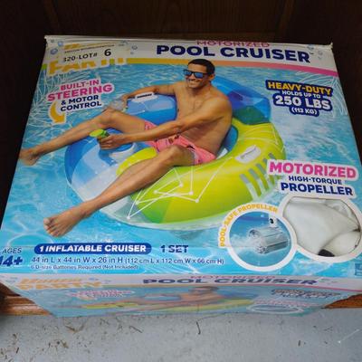 Motorized Pool Float