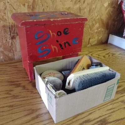 Shoe Shine Box with Accessories