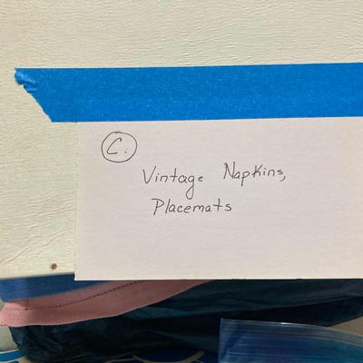 Sale Photo Thumbnail #252: Nice Lot of Vintage linens