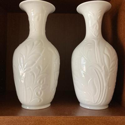 Sale Photo Thumbnail #291: Pr. Bavaria Vases.  No chips or cracks.  Very clean pieces