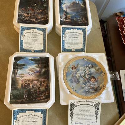 Sale Photo Thumbnail #302: Set of 4 Bradford Exchange Plates.