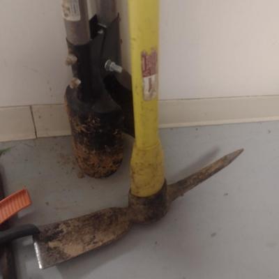 Assortment of Hand Garden Tools