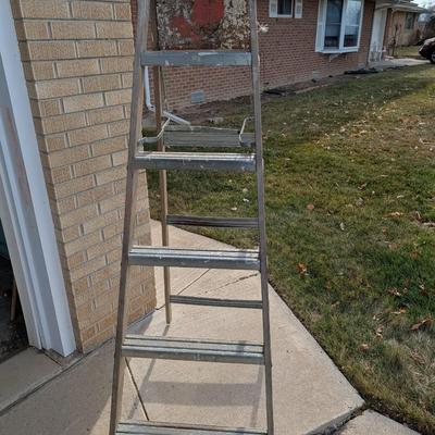 6 ft ladder