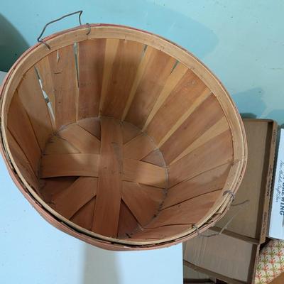 2 bushel baskets