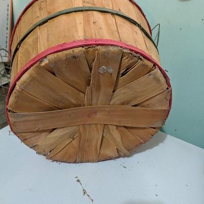 2 bushel baskets