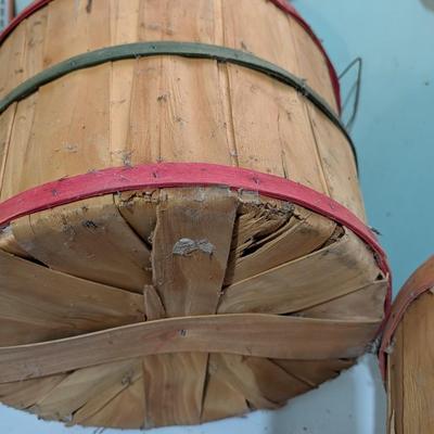 2 bushel baskets