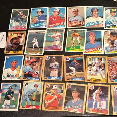 Topps Baseball Cards