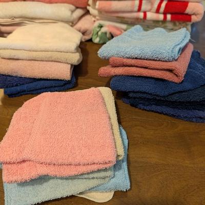 Variety of towels, washcloths, and hand towels