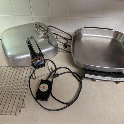 Vintage toaster and electric skillet